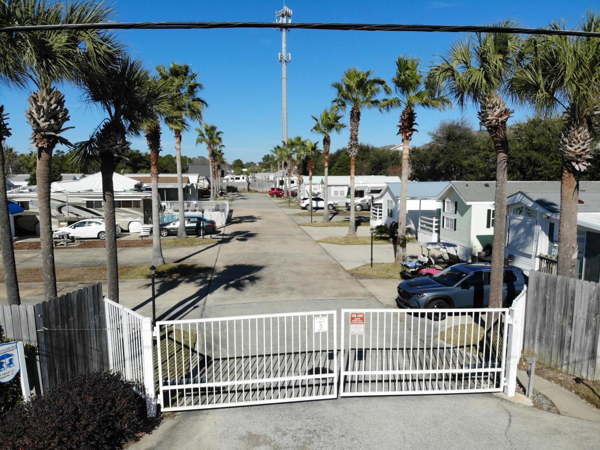 Family Friendly Beach Home Located In Beautiful Miramar Beach, Fl Destin Esterno foto